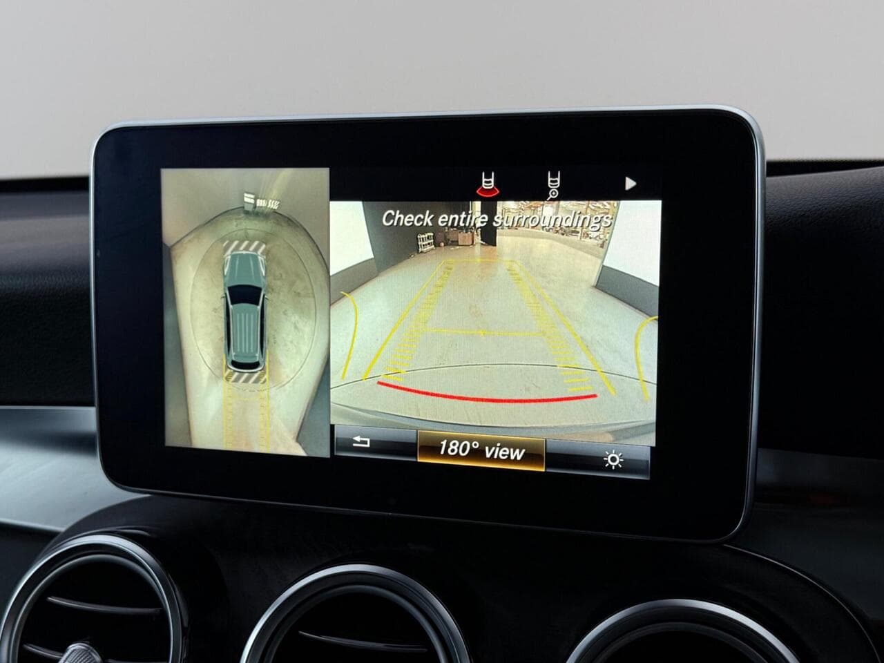 Mercedes-Benz GLC thumbnail Infotainment System