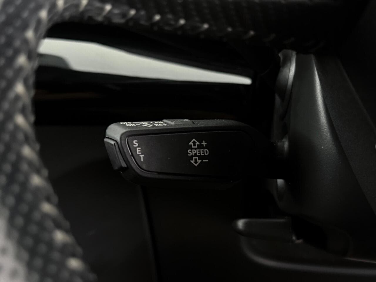 Audi Q5 thumbnail Misc Controls