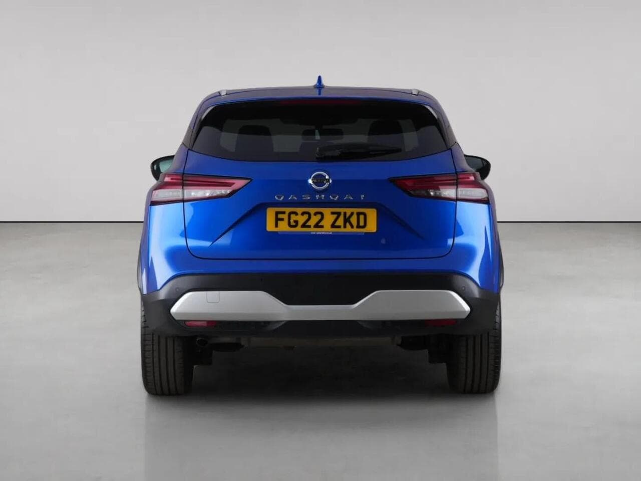 Nissan Qashqai thumbnail Rear
