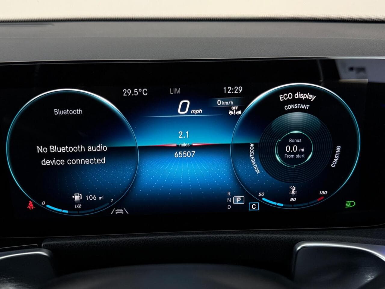 Mercedes-Benz GLB thumbnail Driver Instruments