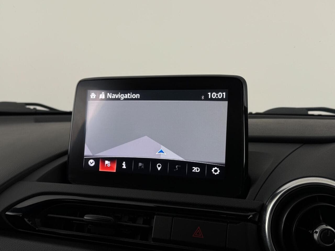 Mazda MX-5 RF thumbnail Infotainment System