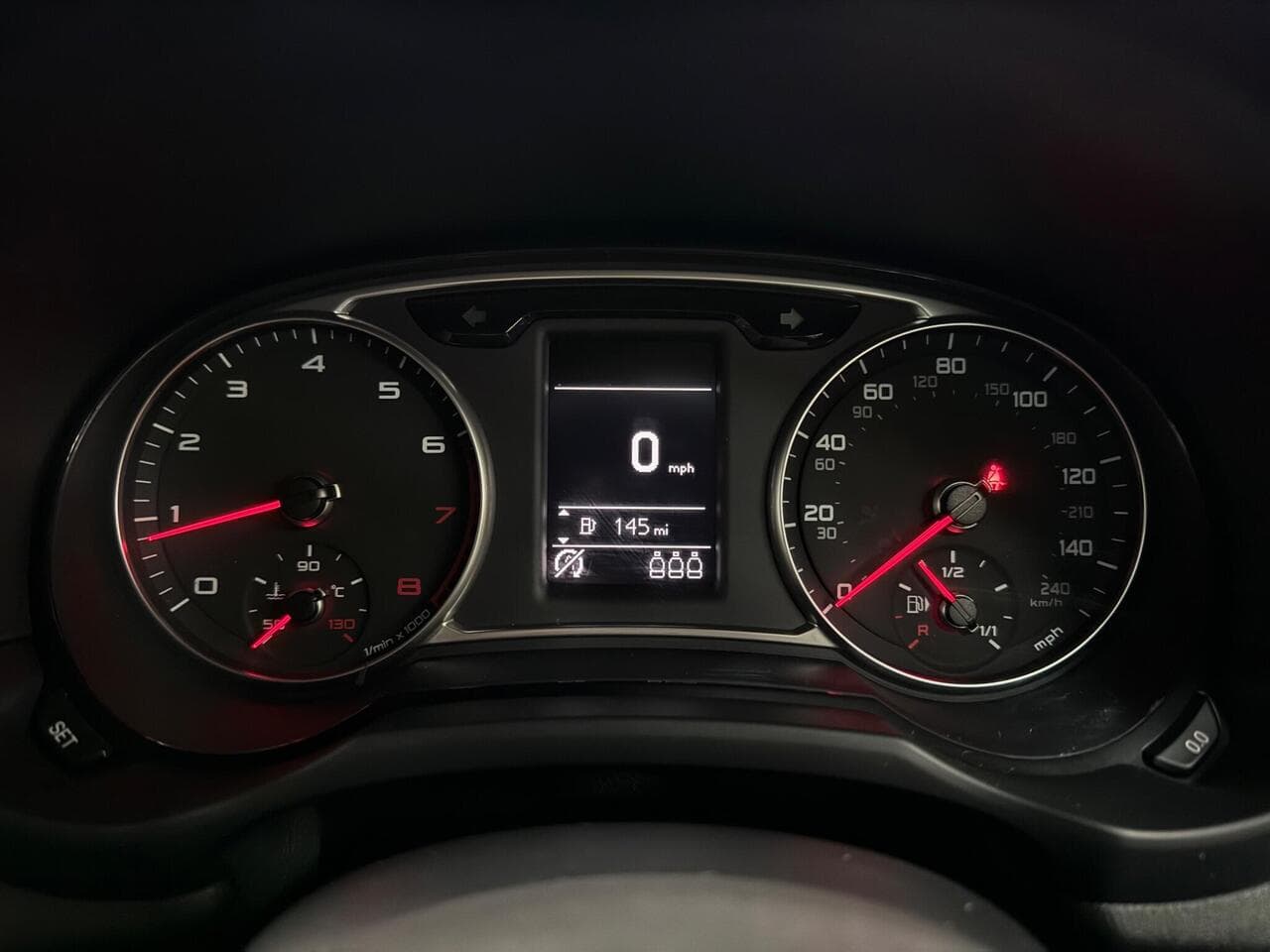 Audi A1 thumbnail Driver Instruments