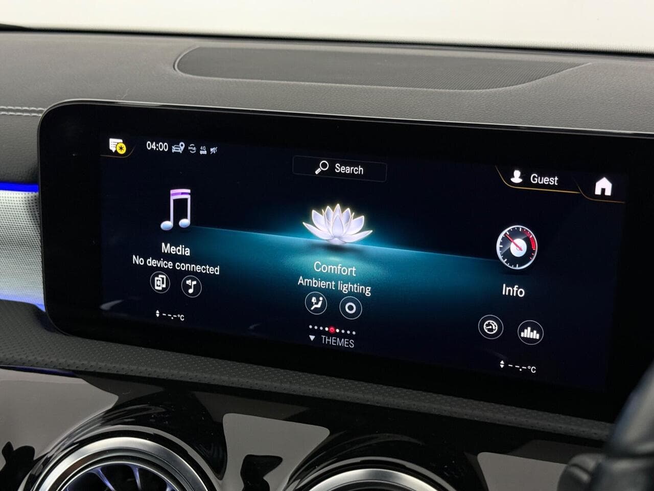 Mercedes-Benz A Class thumbnail Infotainment System