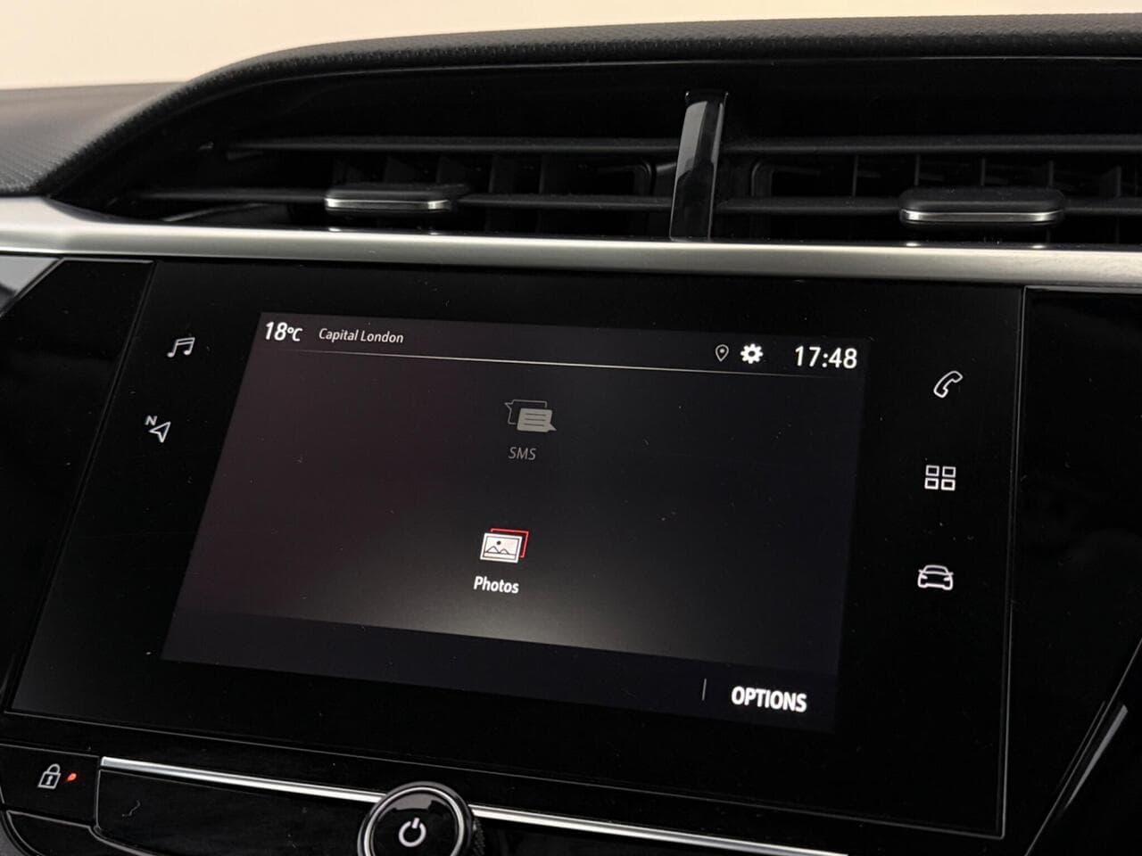 Vauxhall Corsa thumbnail Infotainment System