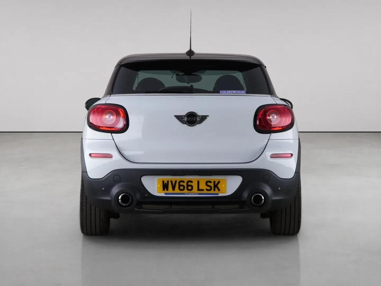 MINI Paceman thumbnail Rear