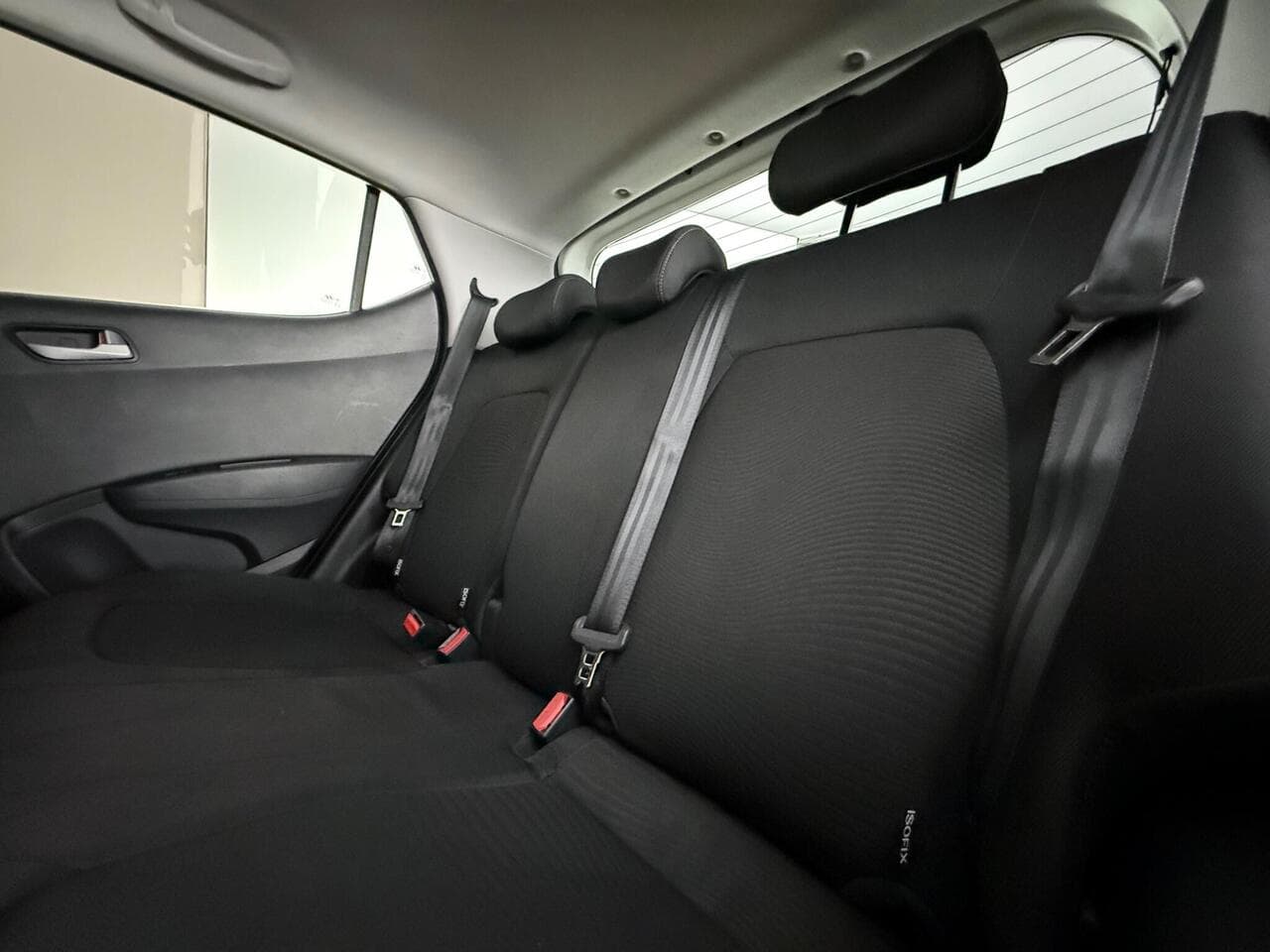 Hyundai i10 thumbnail Seats Rear