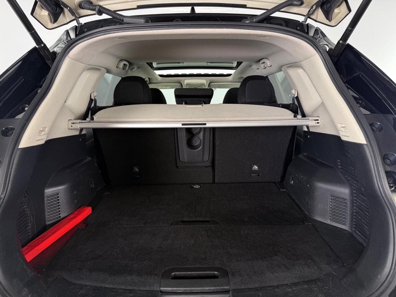 Nissan X-Trail thumbnail Boot