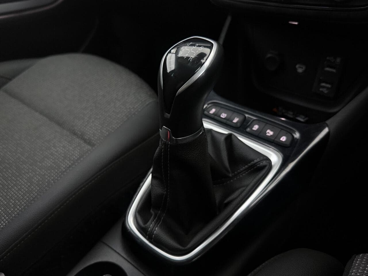 Vauxhall Crossland thumbnail Interior Front