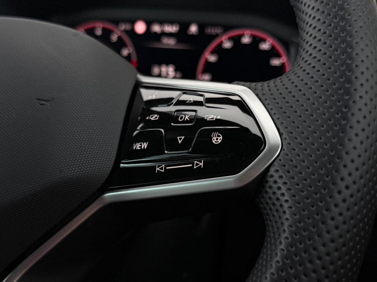 Volkswagen Tiguan thumbnail Misc Controls