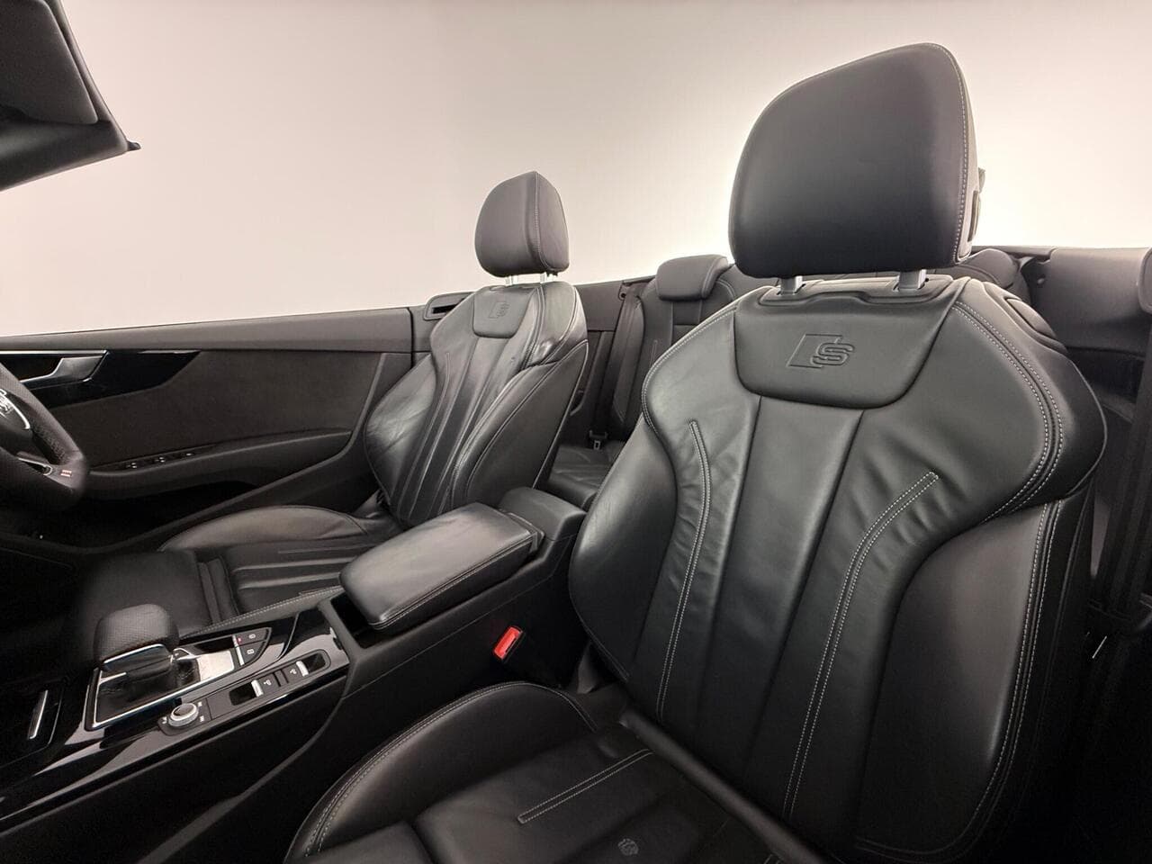 Audi A5 Cabriolet thumbnail Seat Front Passenger