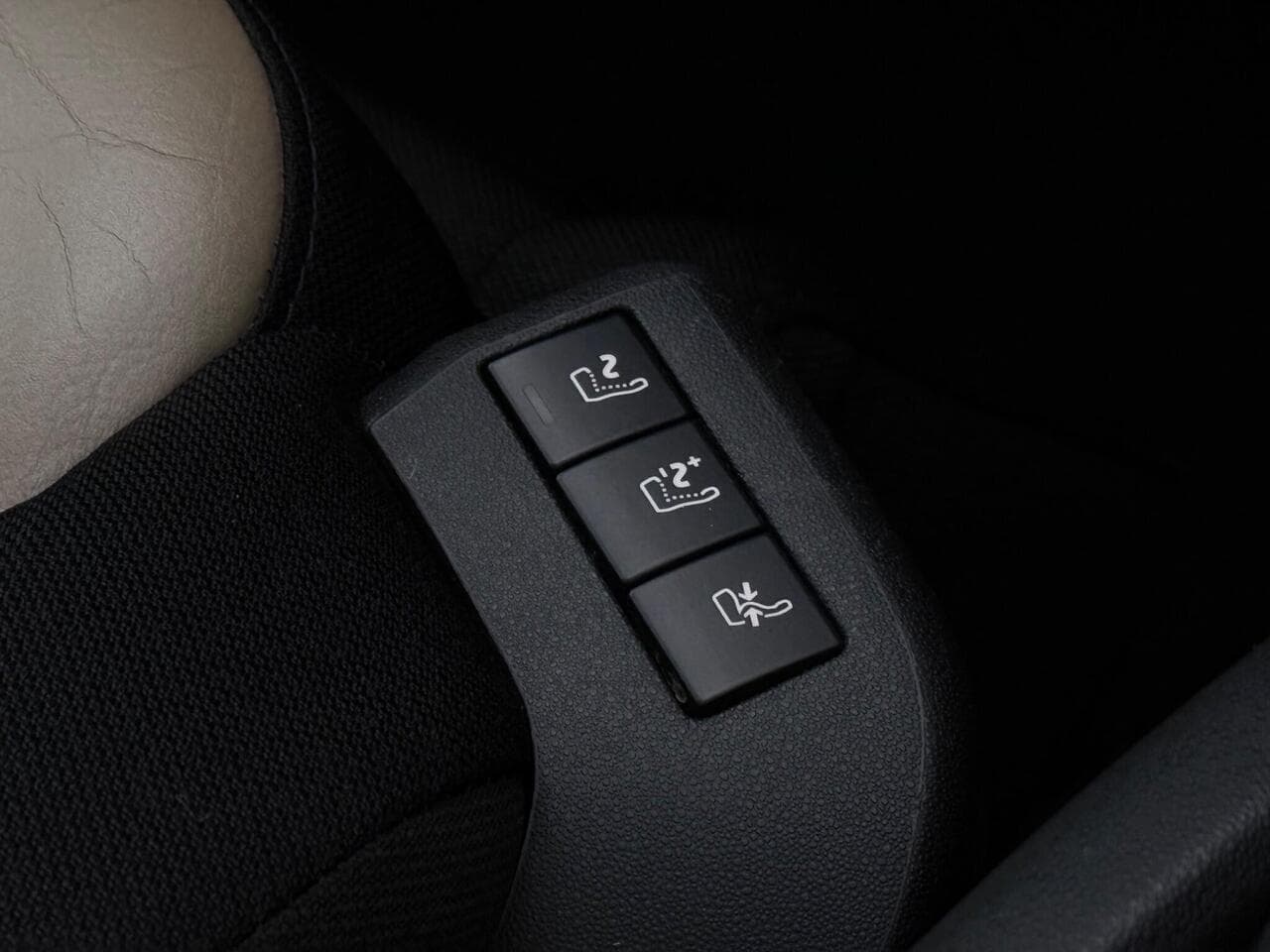 Citroen Grand C4 Picasso thumbnail Misc Controls