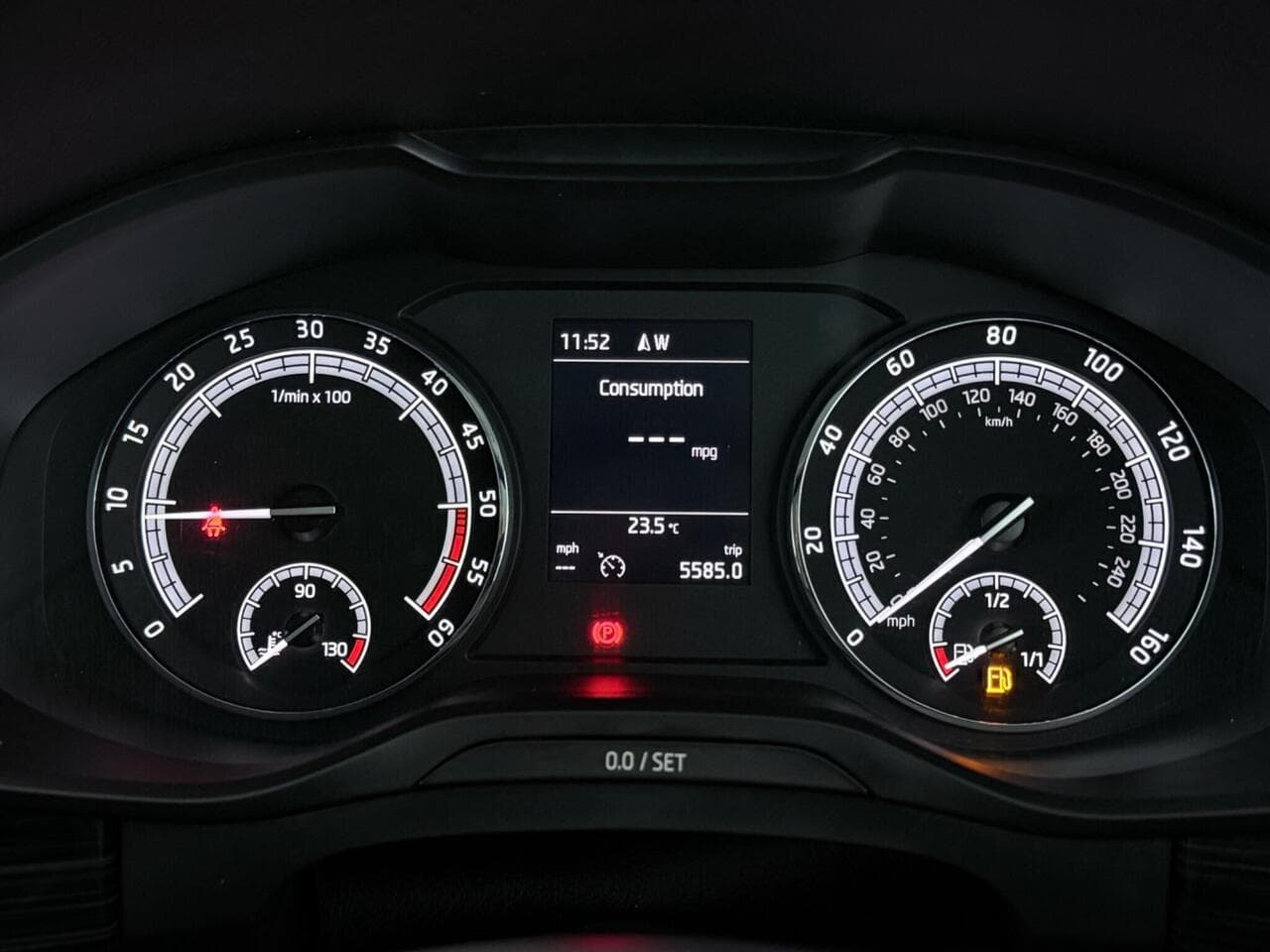 Skoda Kodiaq thumbnail Driver Instruments