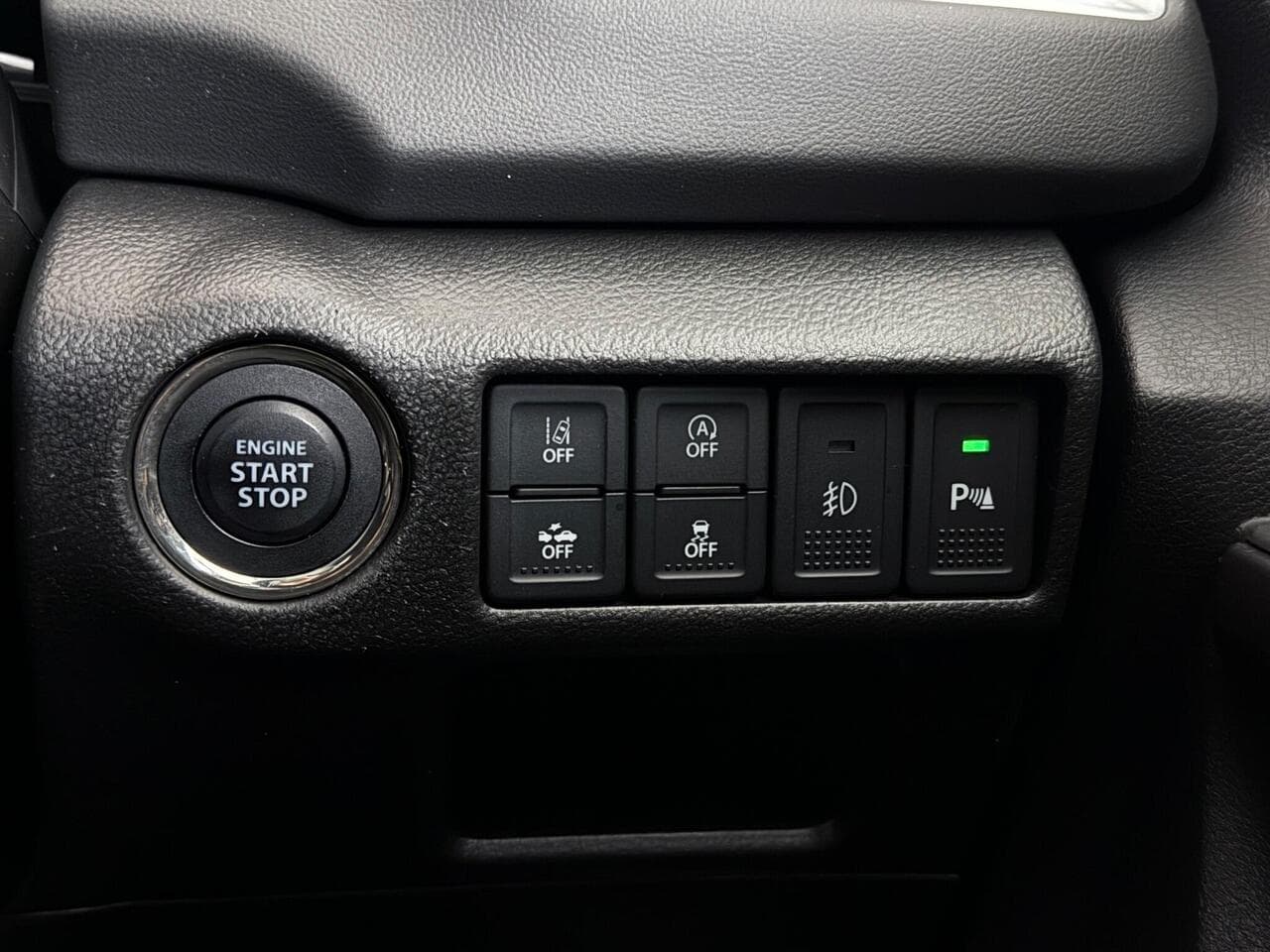 Suzuki S-Cross thumbnail Misc Controls