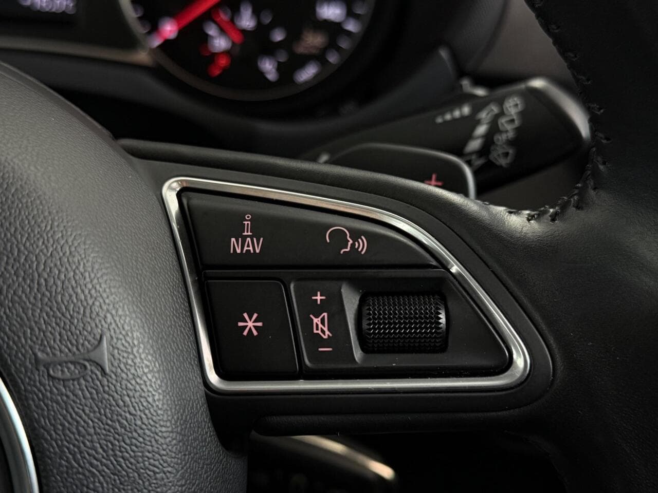 Audi A1 thumbnail Misc Controls