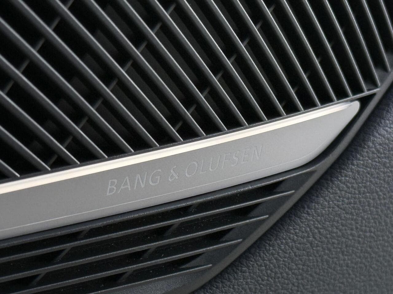 Audi A4 Avant thumbnail Badge Exterior