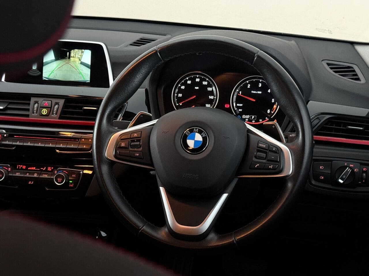 BMW X1 thumbnail Steering Wheel