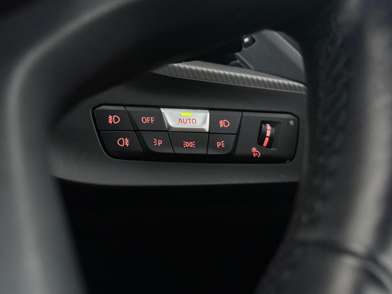 BMW 1 Series thumbnail Misc Controls