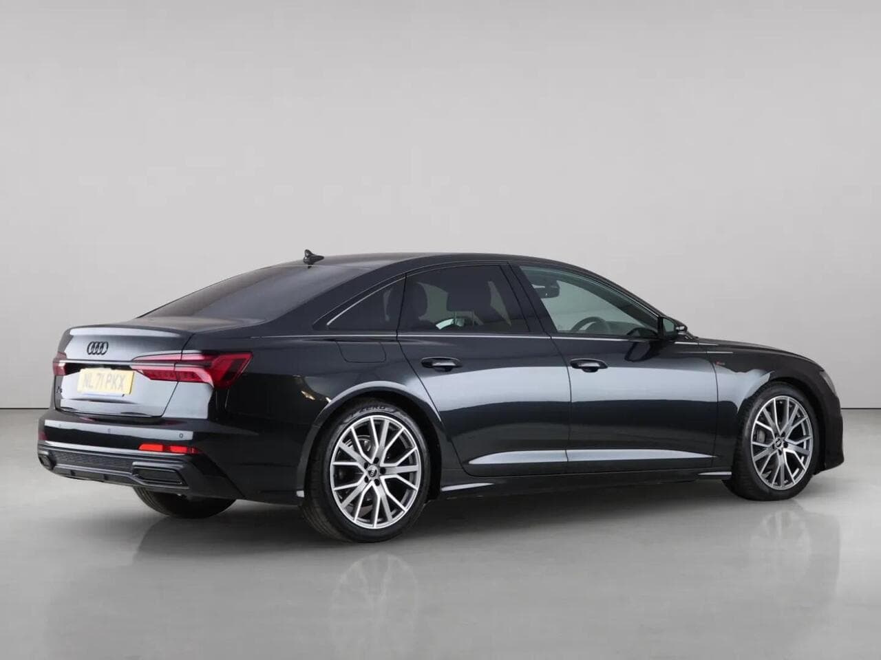 Audi A6 Saloon thumbnail Side Right