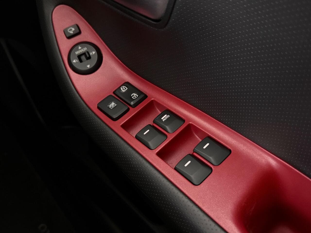 Kia Picanto thumbnail Misc Controls