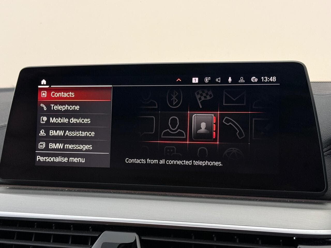 BMW 5 Series thumbnail Infotainment System