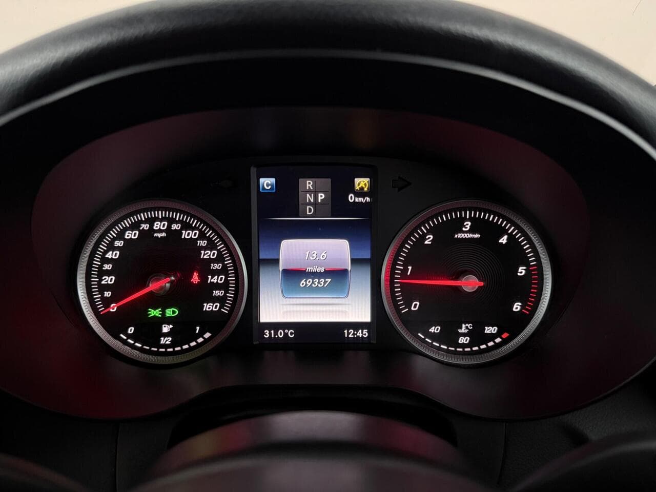 Mercedes-Benz GLC thumbnail Driver Instruments