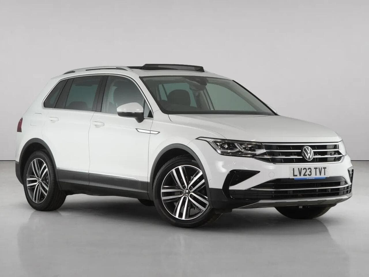 Volkswagen Tiguan - Volkswagen Tiguan 1.5 TSI Elegance SUV 5dr Petrol DSG Euro 6 (s/s) (150 ps)