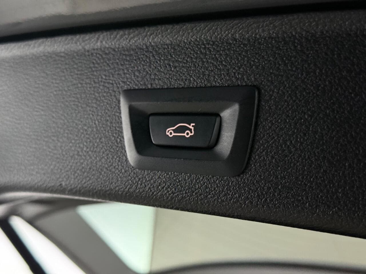 BMW X3 thumbnail Misc Controls
