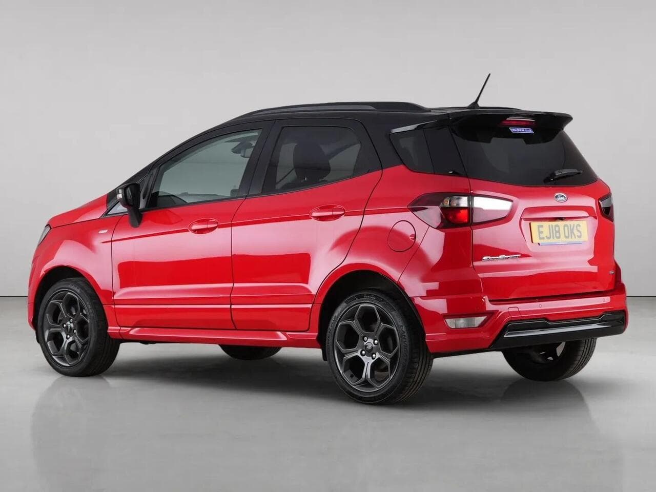 Ford EcoSport thumbnail Rear Left