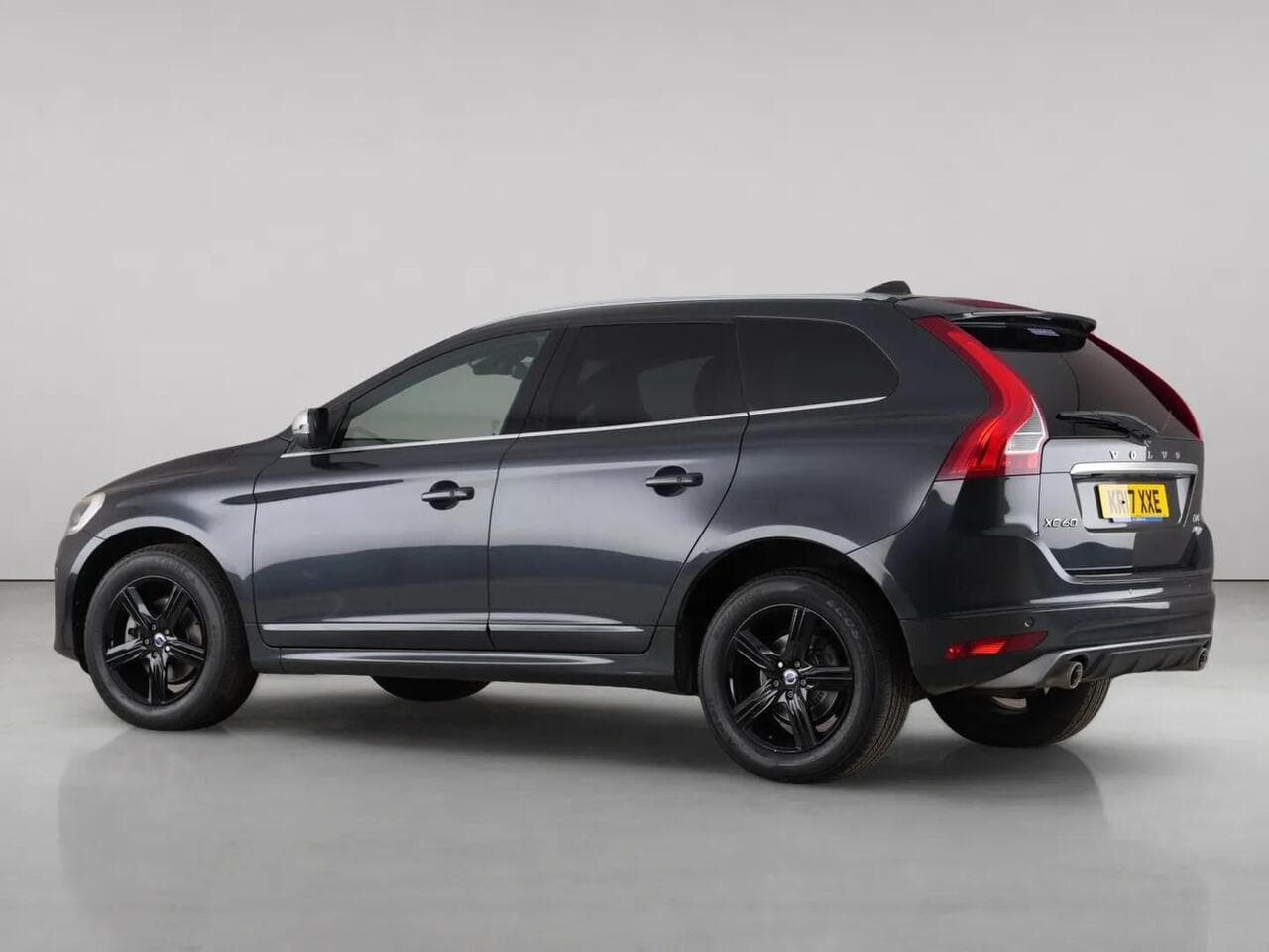 Volvo XC60 thumbnail Side Left