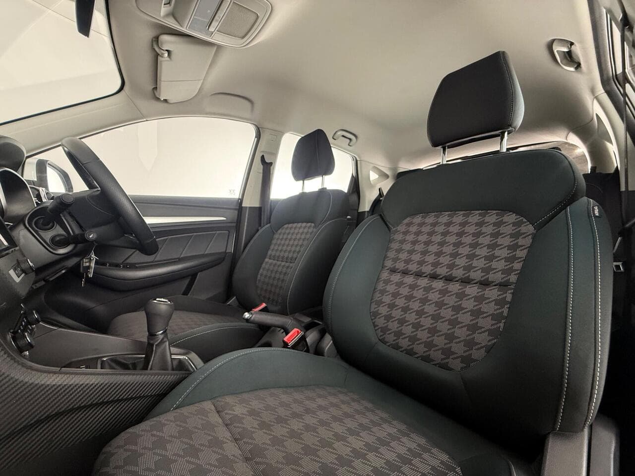 MG MG ZS thumbnail Seat Front Passenger