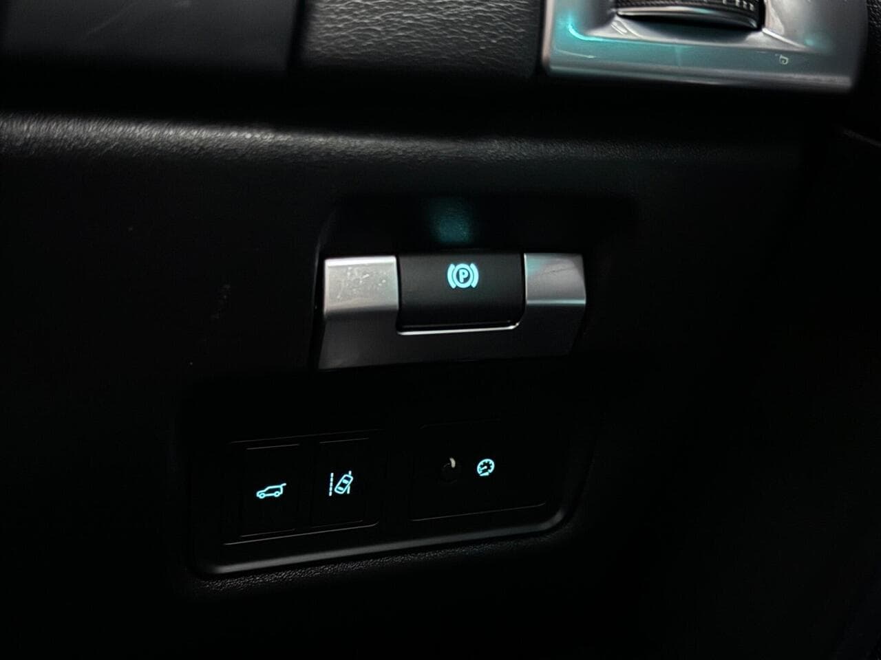 Jaguar E-PACE thumbnail Misc Controls