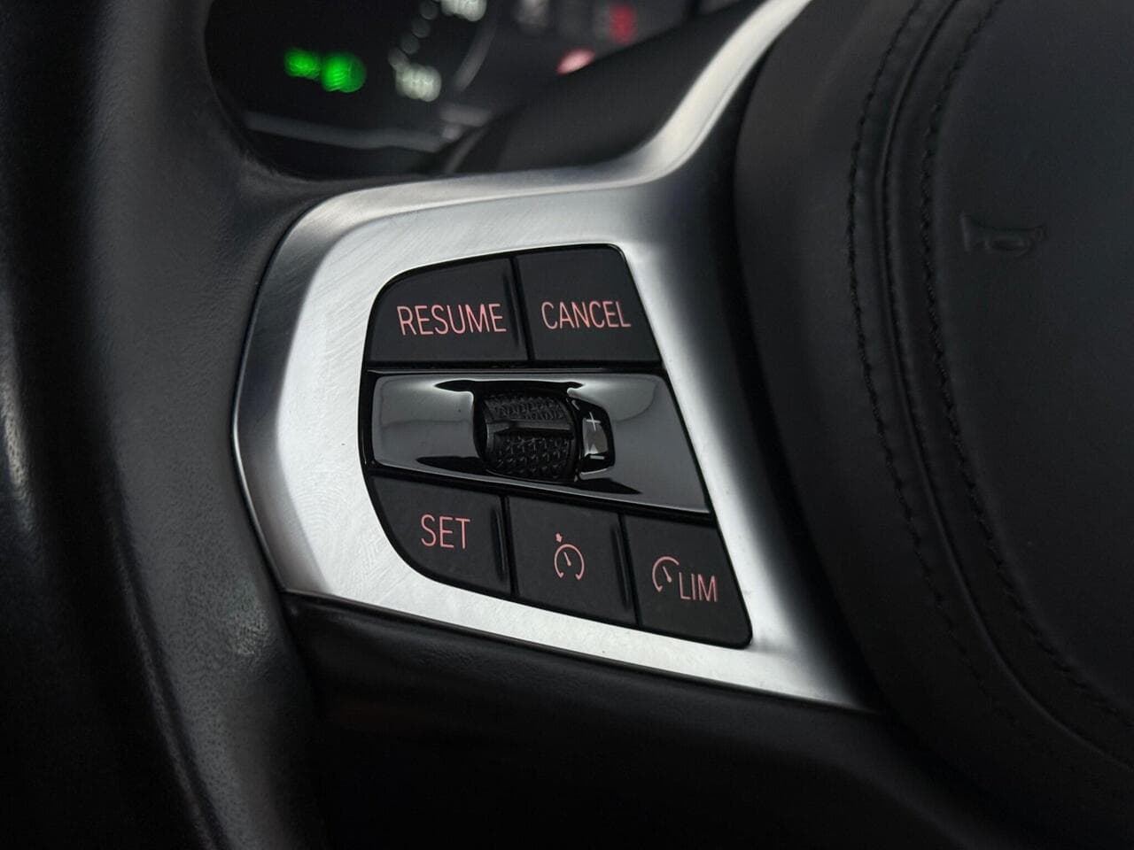 BMW 1 Series thumbnail Misc Controls