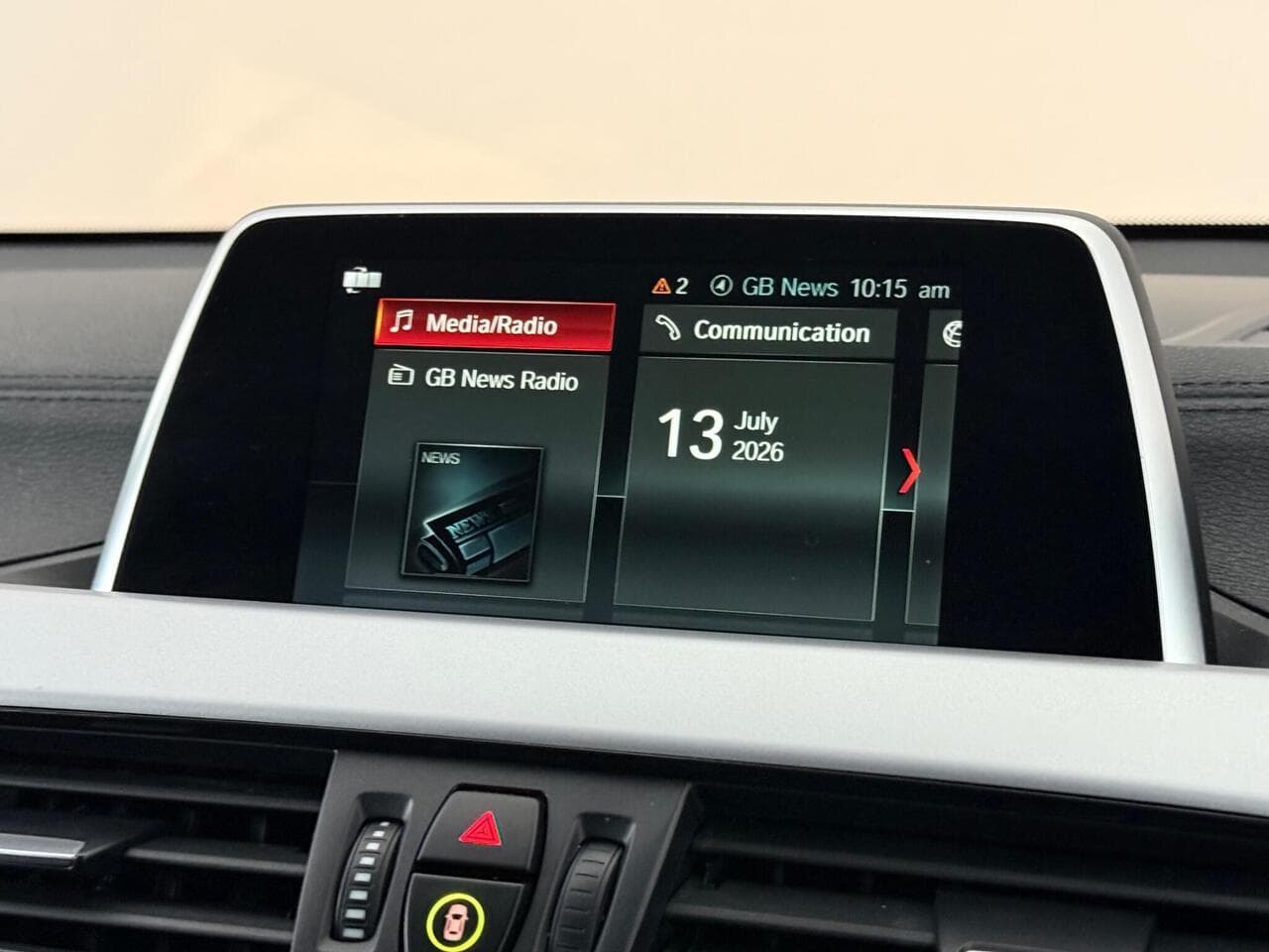 BMW X2 thumbnail Infotainment System