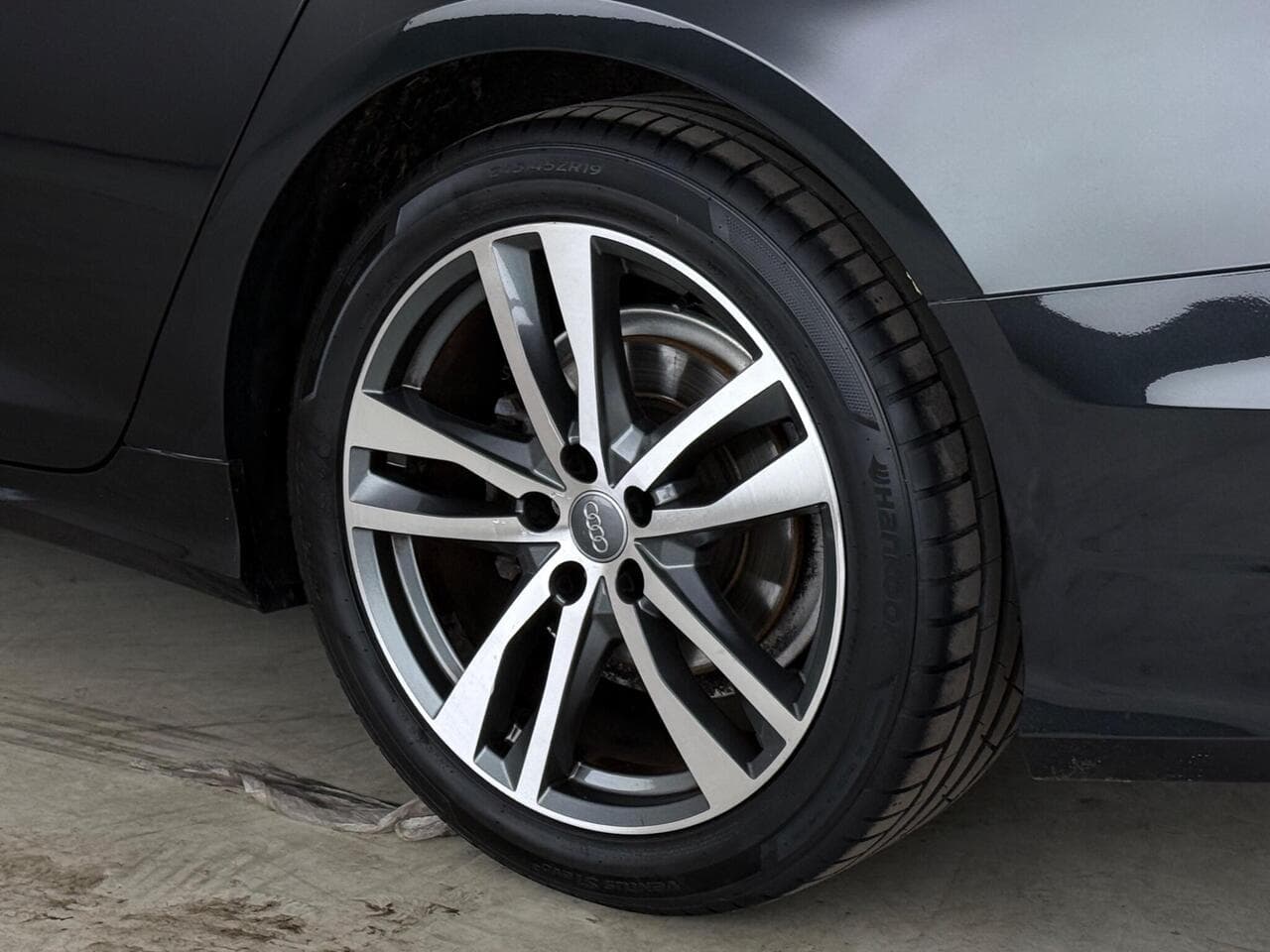 Audi A6 Avant thumbnail Wheel