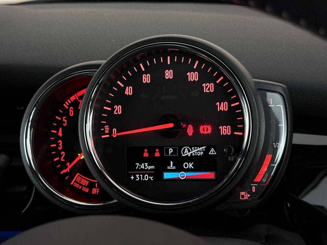 MINI Convertible thumbnail Driver Instruments