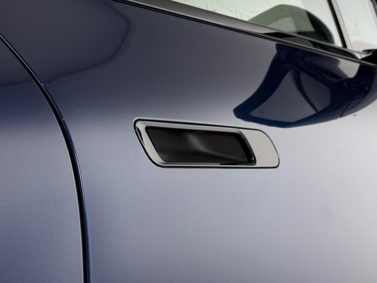 BMW iX thumbnail Inconclusive