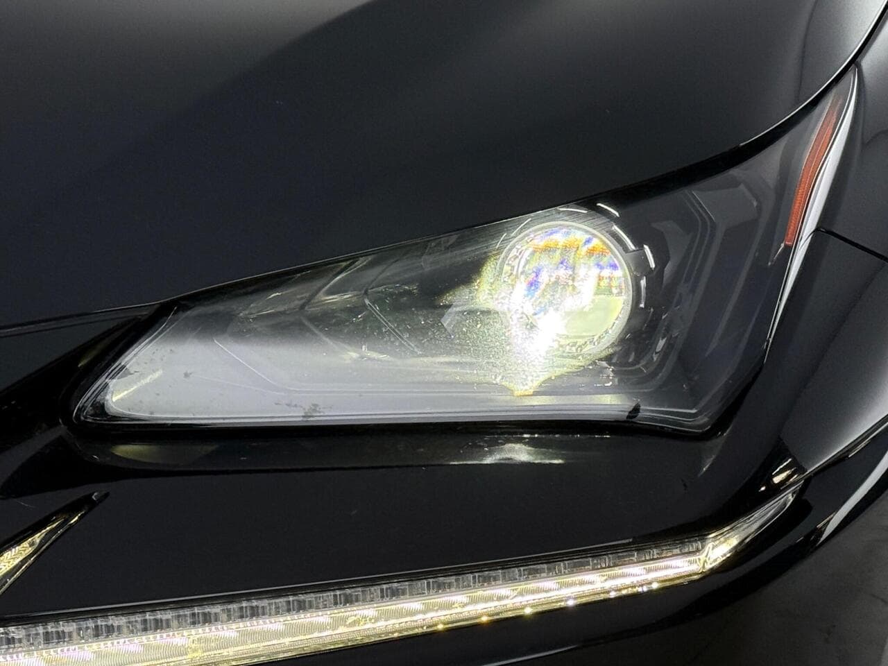 Lexus NX thumbnail Lights Front