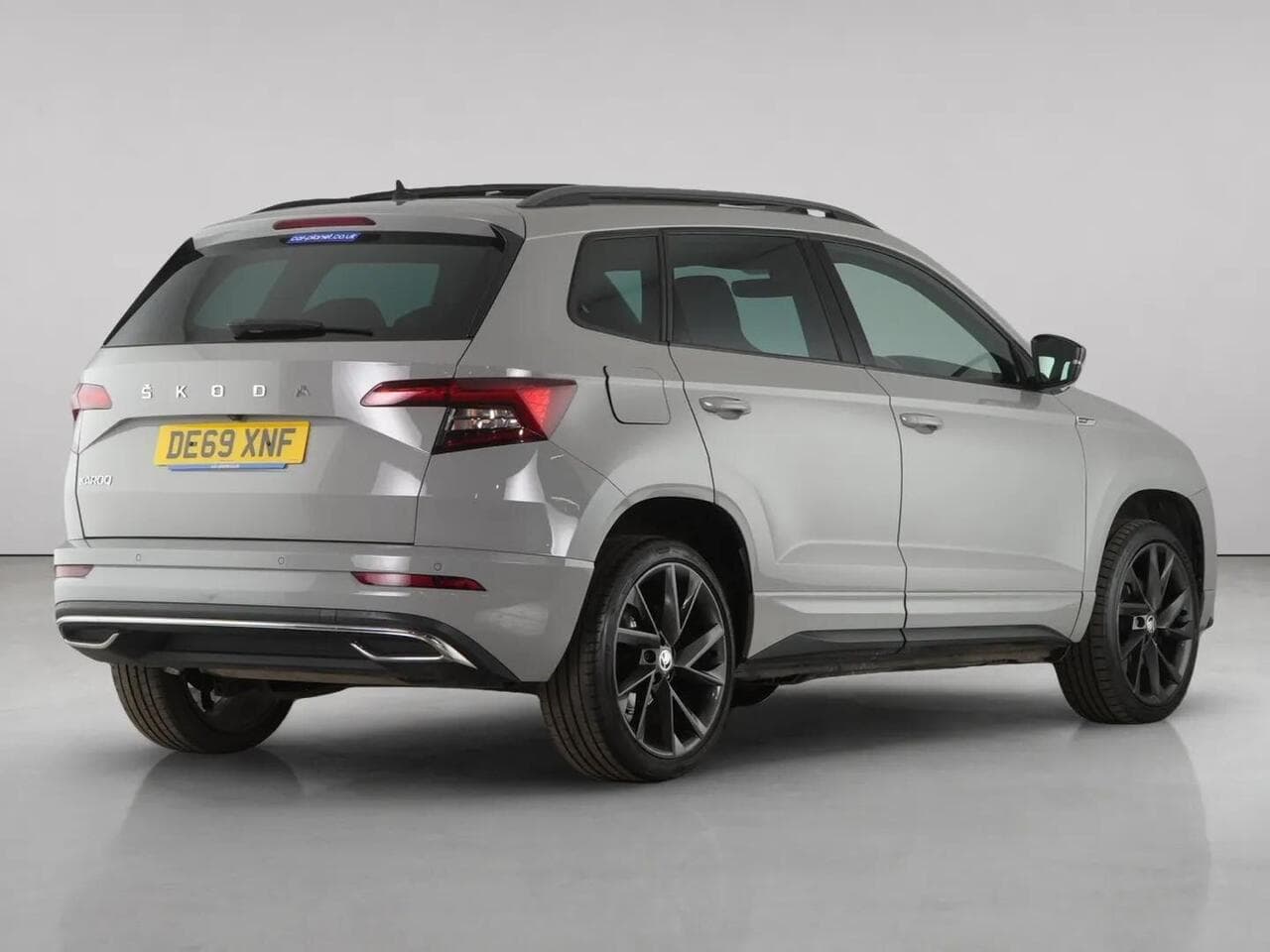 Skoda Karoq thumbnail Rear Right