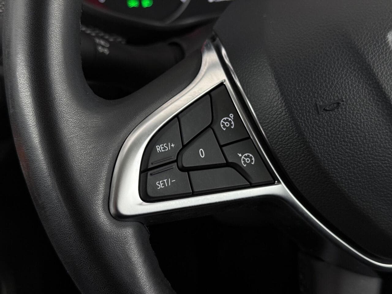 Dacia Jogger thumbnail Misc Controls