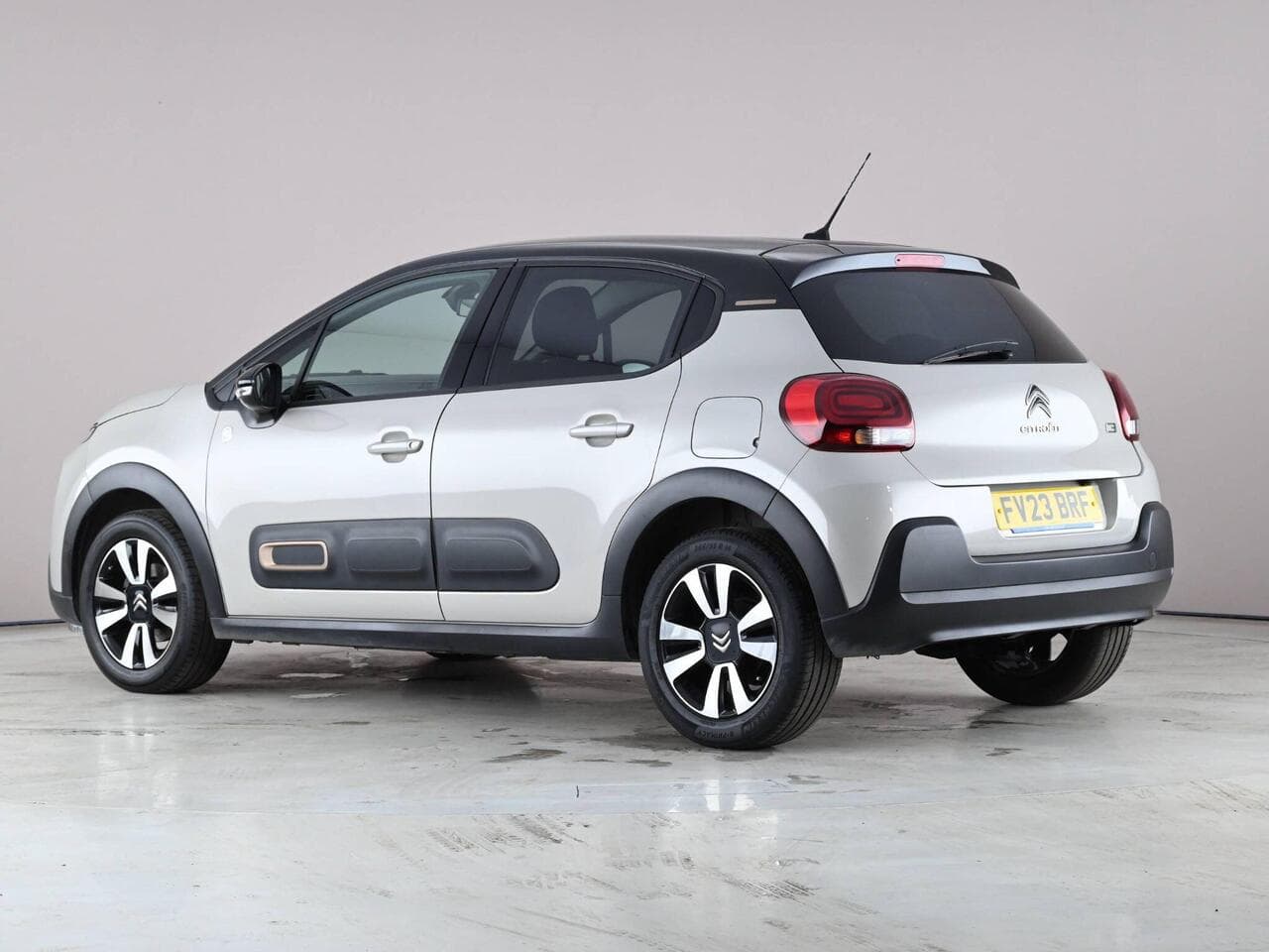 Citroen C3 thumbnail Side Left