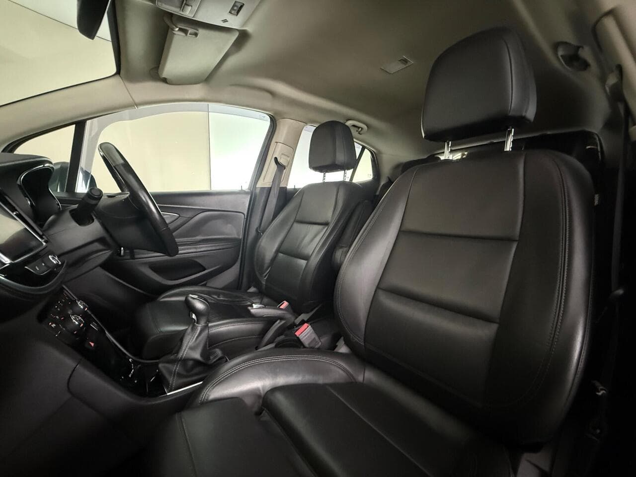 Vauxhall Mokka X thumbnail Seat Front Passenger