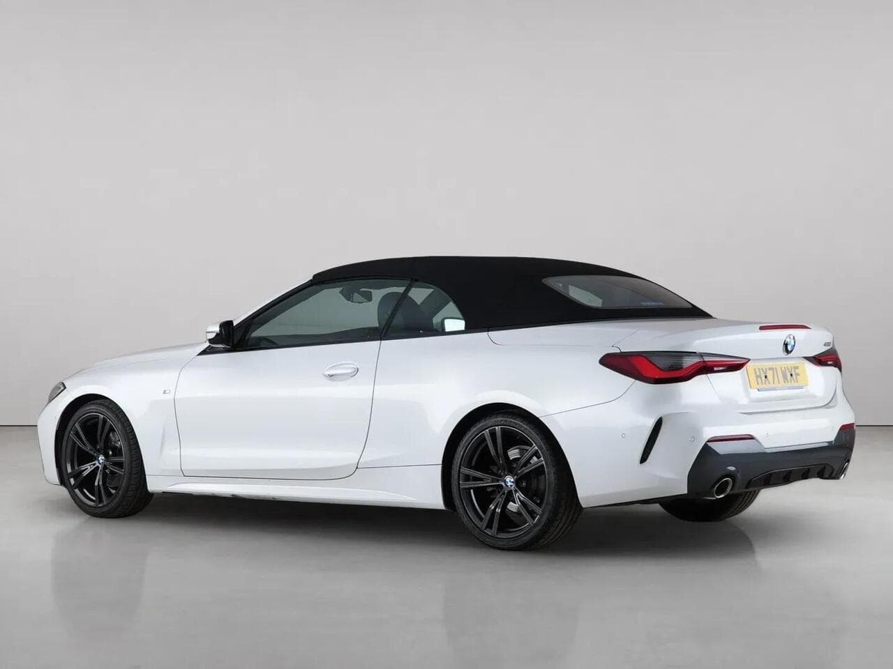 BMW 4 Series thumbnail Rear Left