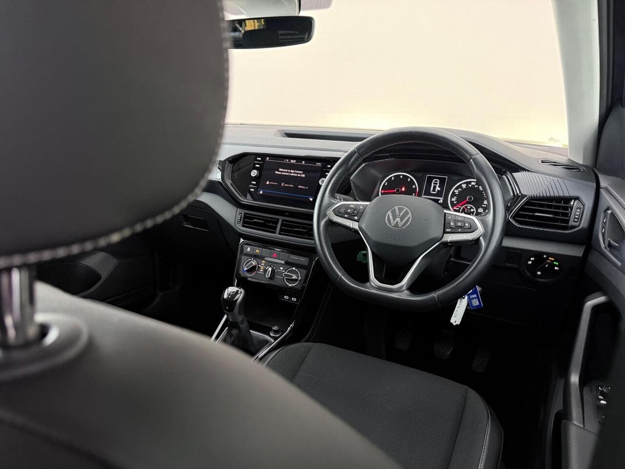 Volkswagen T-Cross thumbnail Interior Front