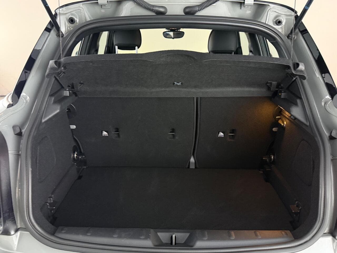 MINI Hatch thumbnail Boot
