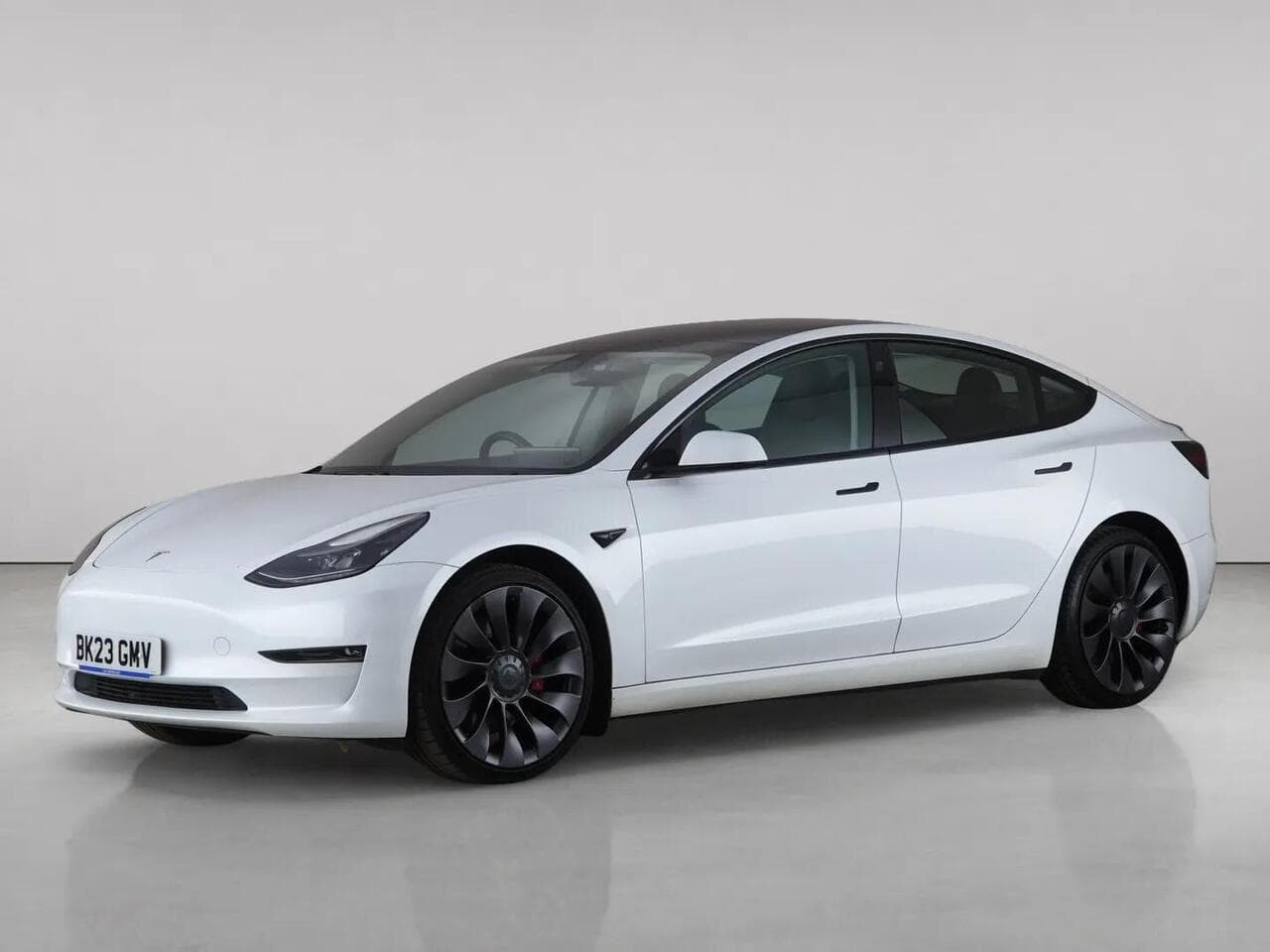 Tesla Model 3 thumbnail Front Left