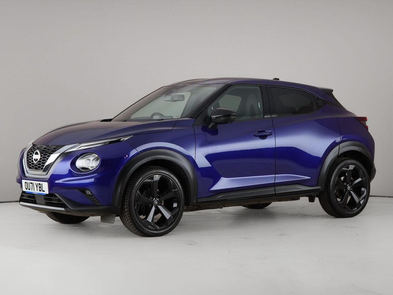 Nissan Juke thumbnail Front Left