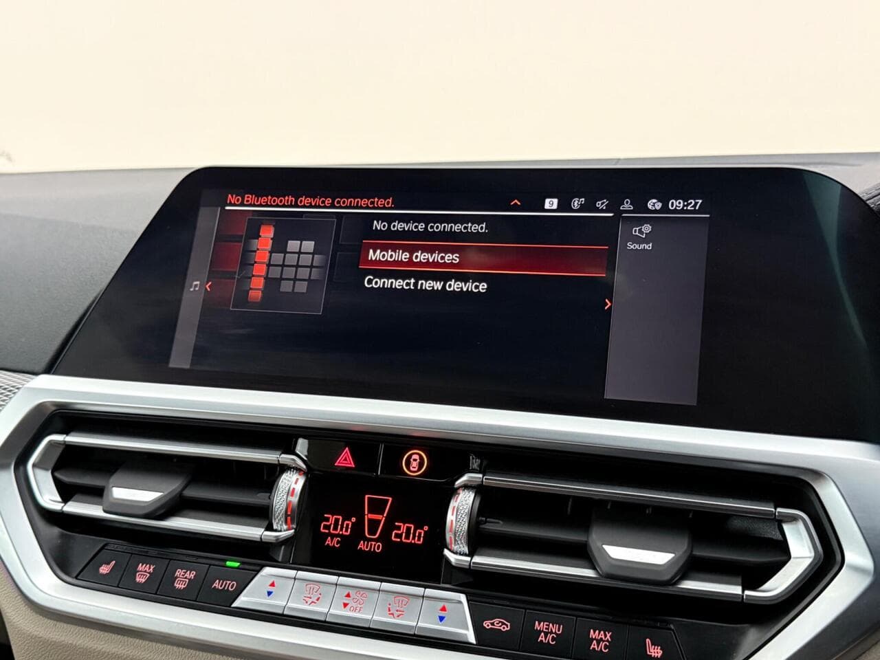 BMW 4 Series thumbnail Infotainment System