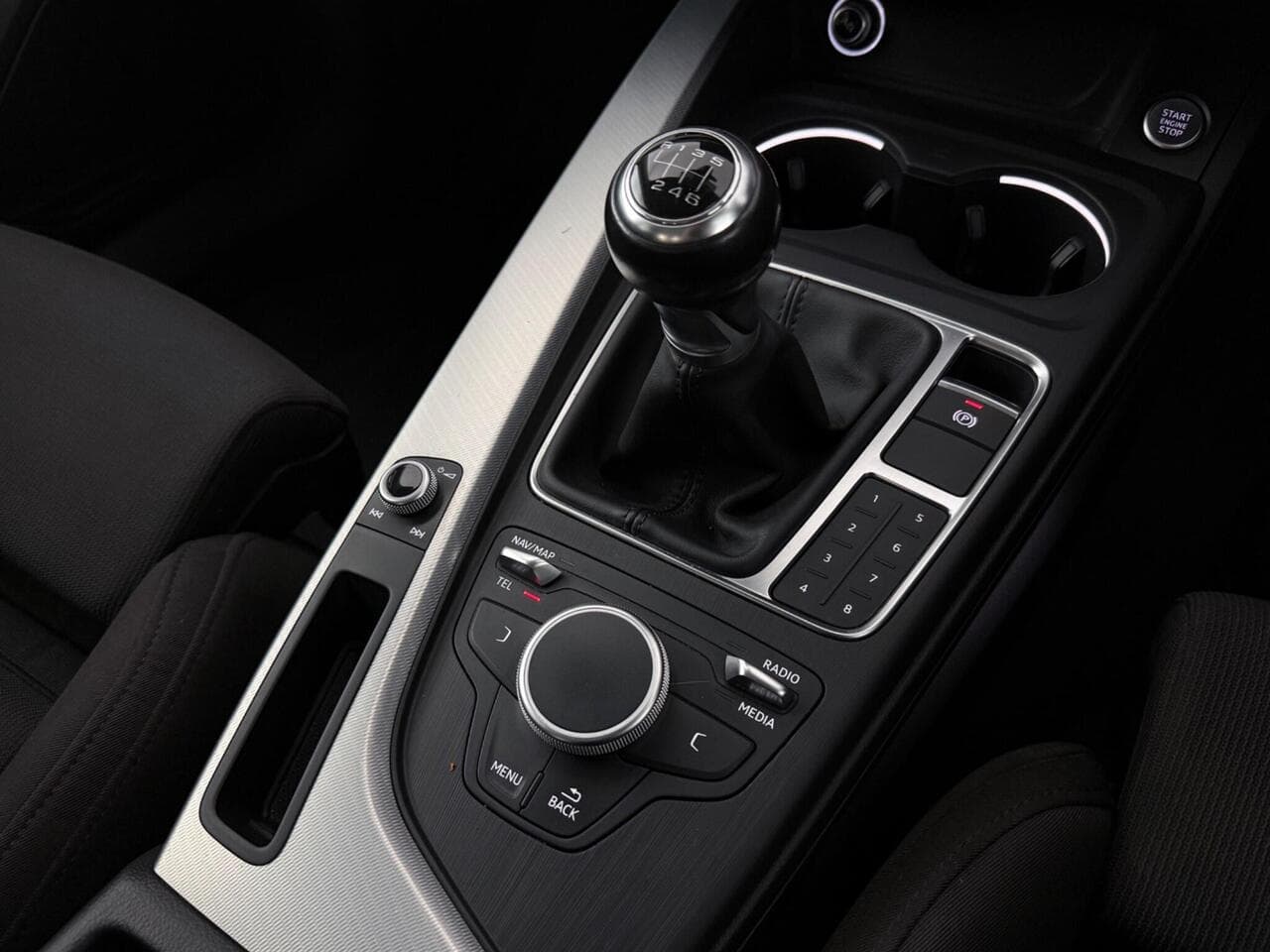 Audi A4 thumbnail Interior Front