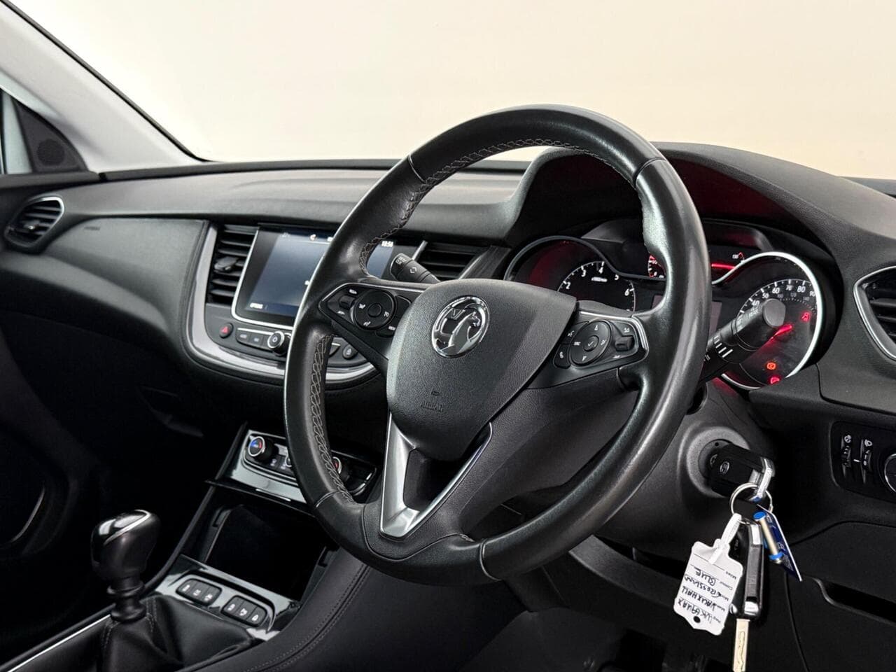 Vauxhall Grandland X thumbnail Interior Front