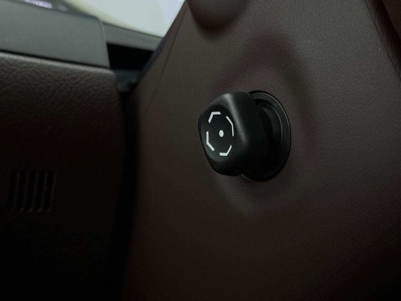 Lexus RX thumbnail Misc Controls